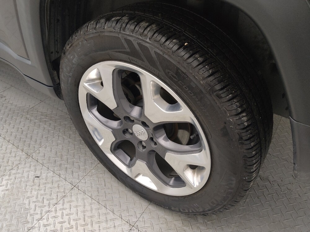 2018 Jeep Compass in Houston, TX 77060 - 18117672 31