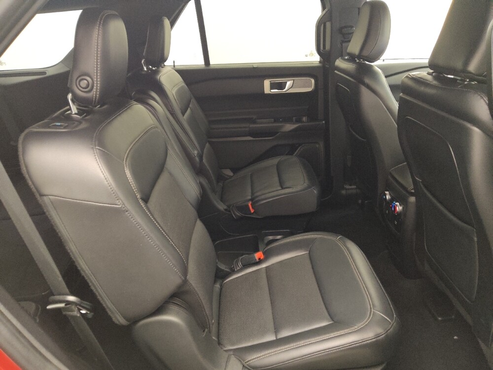 2020 Ford Explorer in Houston, TX 77074 - 18117675 19