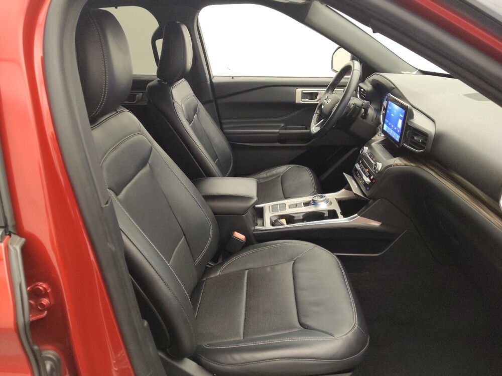 2020 Ford Explorer in Houston, TX 77074 - 18117675 21