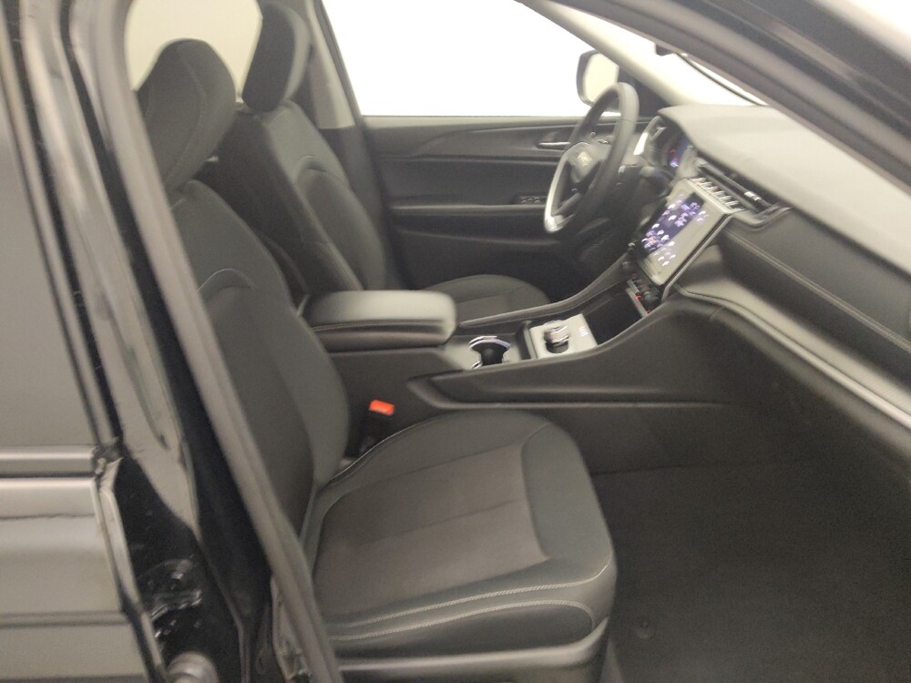 2023 Jeep Grand Cherokee in Houston, TX 77074 - 18117676 21