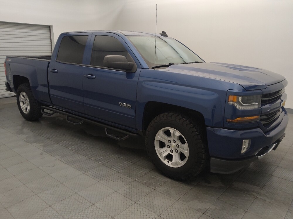 2017 Chevrolet Silverado 1500 in Corpus Christi, TX 78412 - 18117680 11