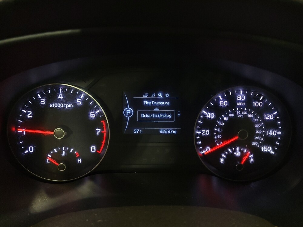 2017 Kia Sportage in Fairfield, OH 45014 - 18117686 23