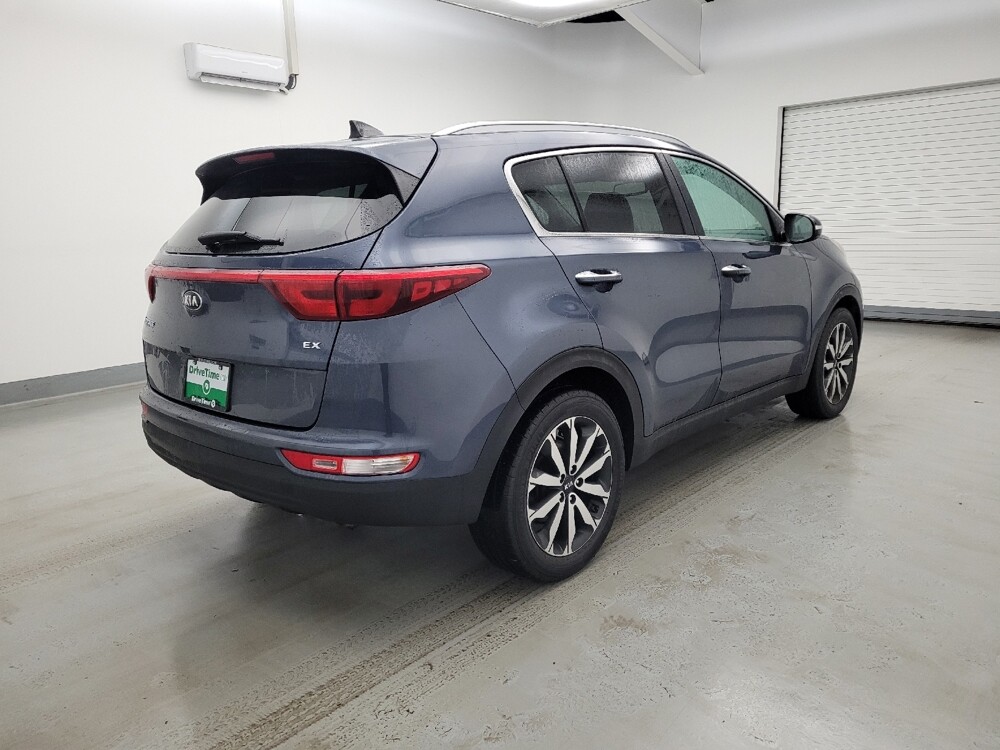 2017 Kia Sportage in Fairfield, OH 45014 - 18117686 10