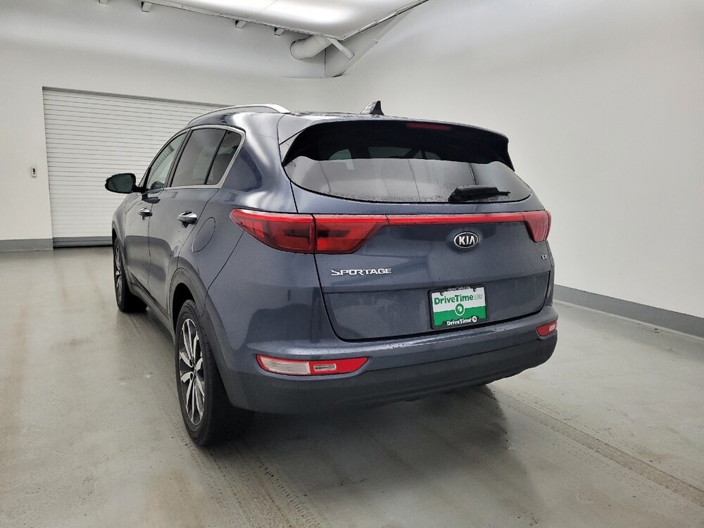2017 Kia Sportage in Fairfield, OH 45014 - 18117686 6