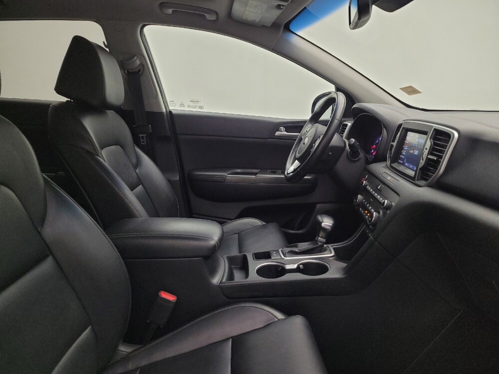 2017 Kia Sportage in Fairfield, OH 45014 - 18117686 21