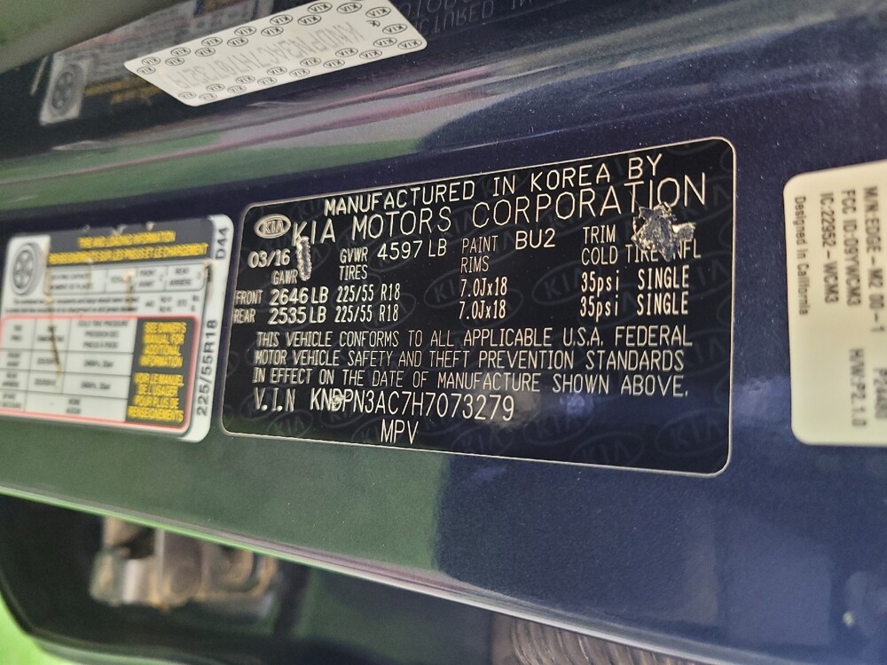2017 Kia Sportage in Fairfield, OH 45014 - 18117686 33