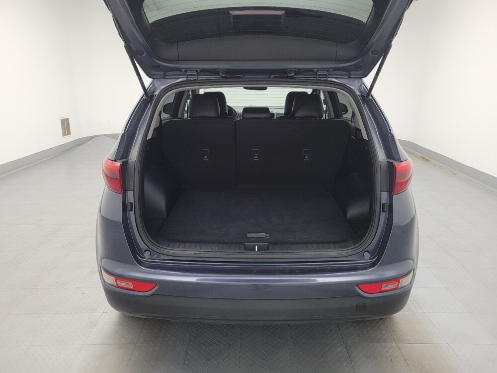 2017 Kia Sportage in Fairfield, OH 45014 - 18117686 29