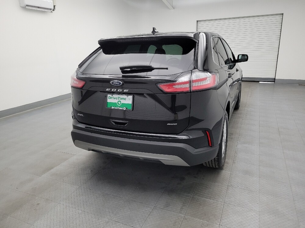 2024 Ford Edge in Fairfield, OH 45014 - 18117687 7