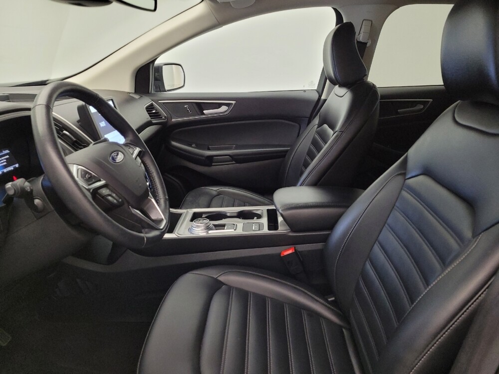 2024 Ford Edge in Fairfield, OH 45014 - 18117687 17