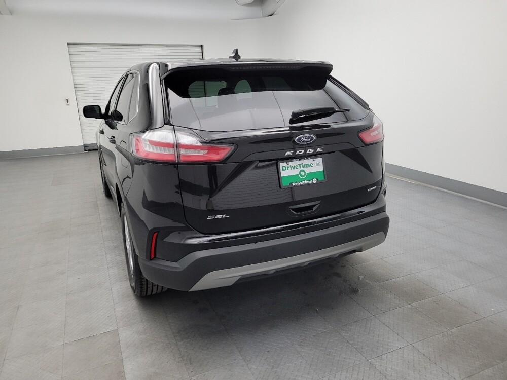 2024 Ford Edge in Fairfield, OH 45014 - 18117687 6