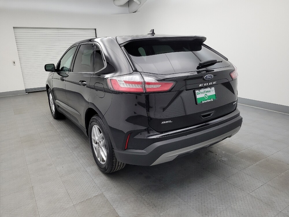 2024 Ford Edge in Fairfield, OH 45014 - 18117687 5