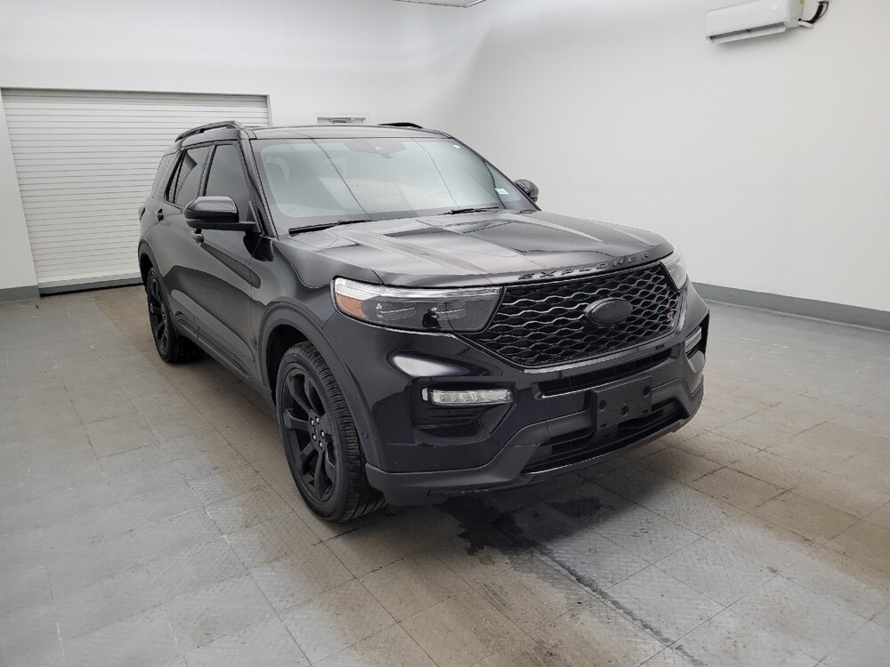 2020 Ford Explorer in Maple Heights, OH 44137 - 18117701 13