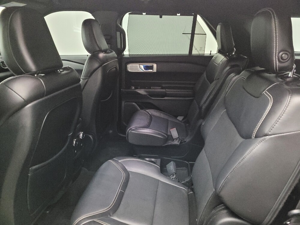 2020 Ford Explorer in Maple Heights, OH 44137 - 18117701 18