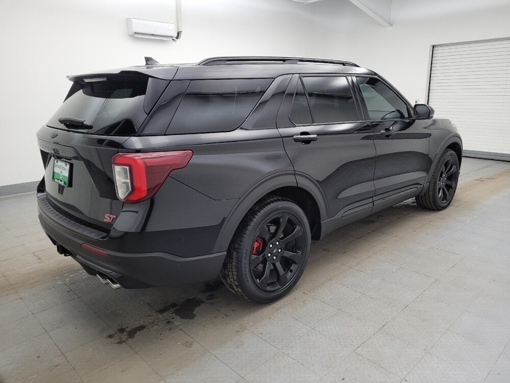 2020 Ford Explorer in Maple Heights, OH 44137 - 18117701 10