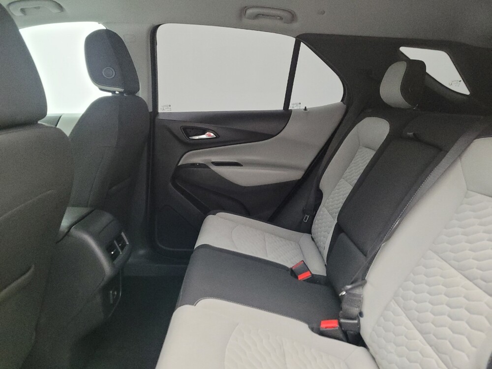 2020 Chevrolet Equinox in Maple Heights, OH 44137 - 18117702 18