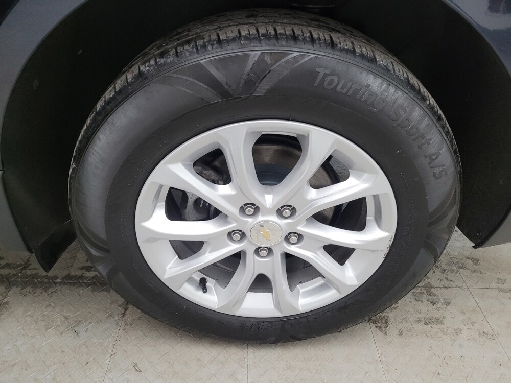 2020 Chevrolet Equinox in Maple Heights, OH 44137 - 18117702 31