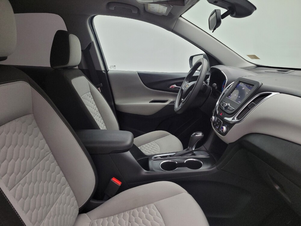 2020 Chevrolet Equinox in Maple Heights, OH 44137 - 18117702 21