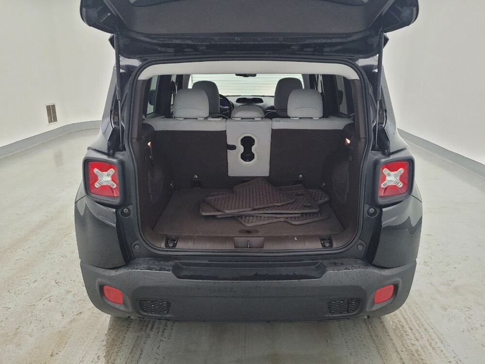 2017 Jeep Renegade in Lexington, KY 40509 - 18117705 29