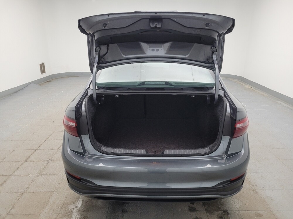 2024 Volkswagen Jetta in Lexington, KY 40509 - 18117706 29