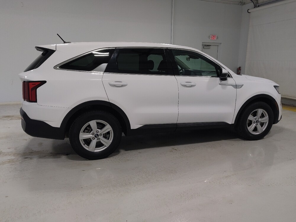 2021 Kia Sorento in Columbus, OH 43231 - 18117707 10