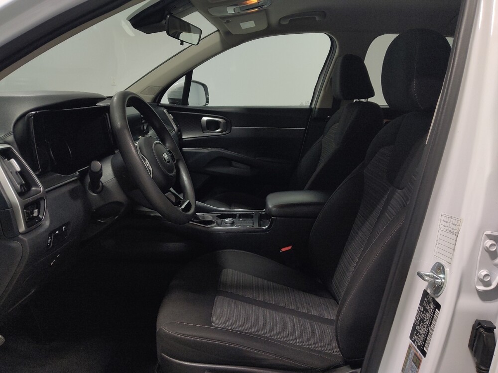 2021 Kia Sorento in Columbus, OH 43231 - 18117707 17