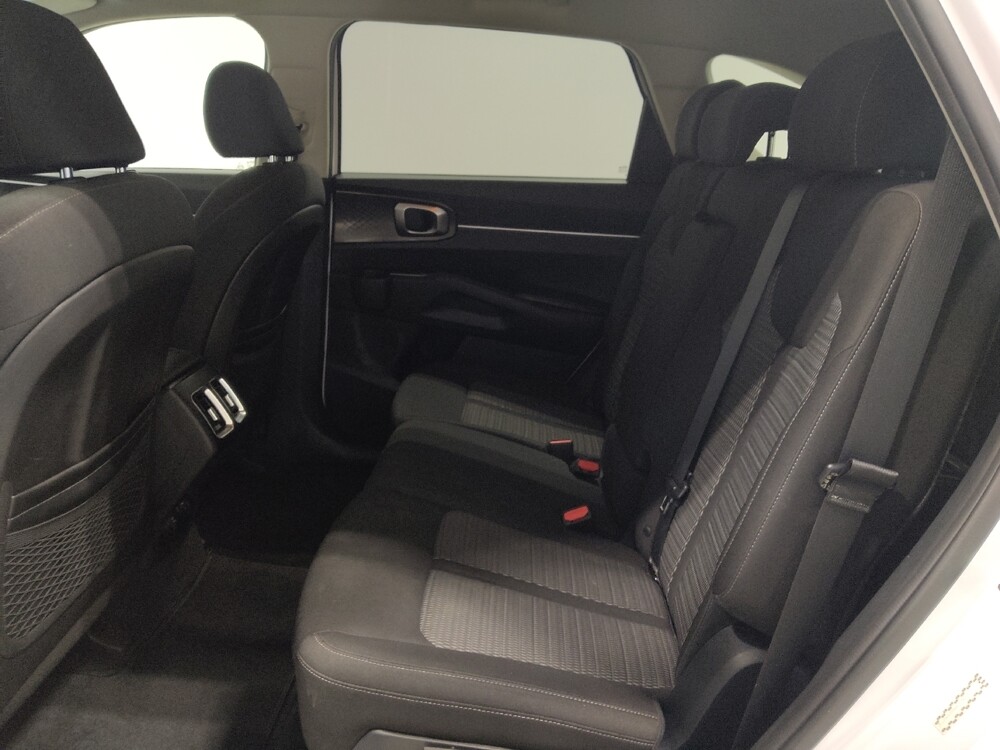 2021 Kia Sorento in Columbus, OH 43231 - 18117707 18