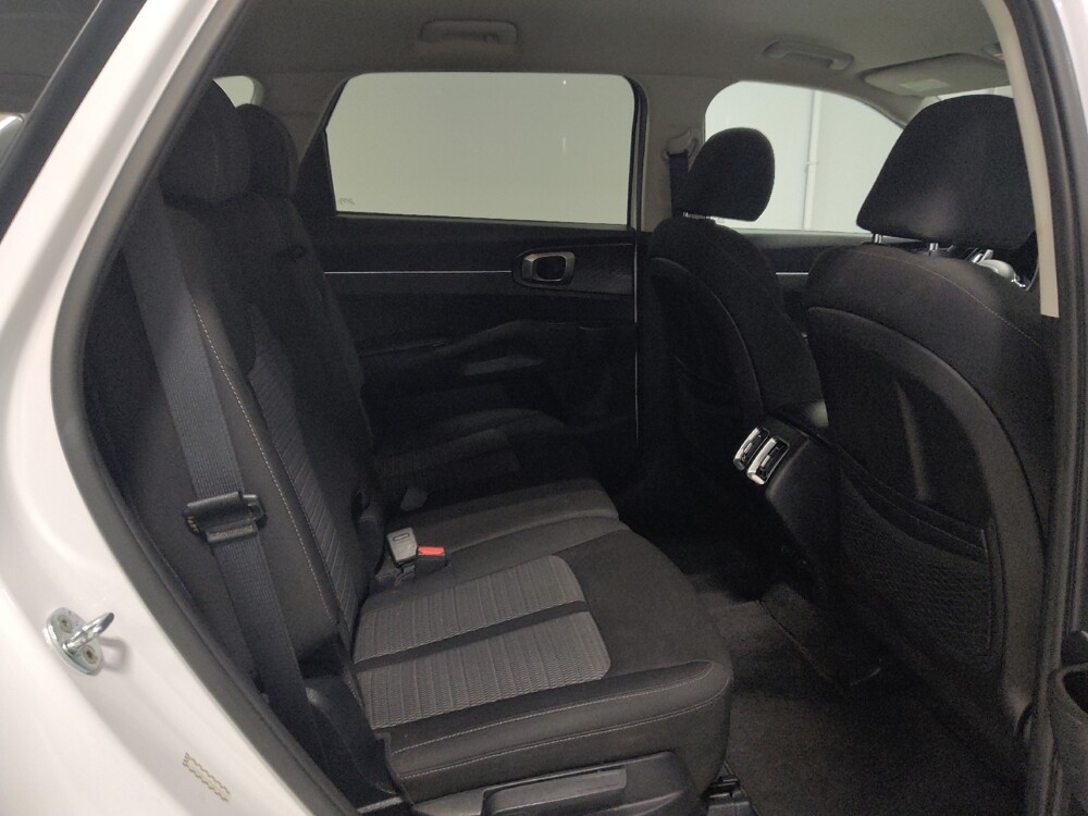 2021 Kia Sorento in Columbus, OH 43231 - 18117707 19
