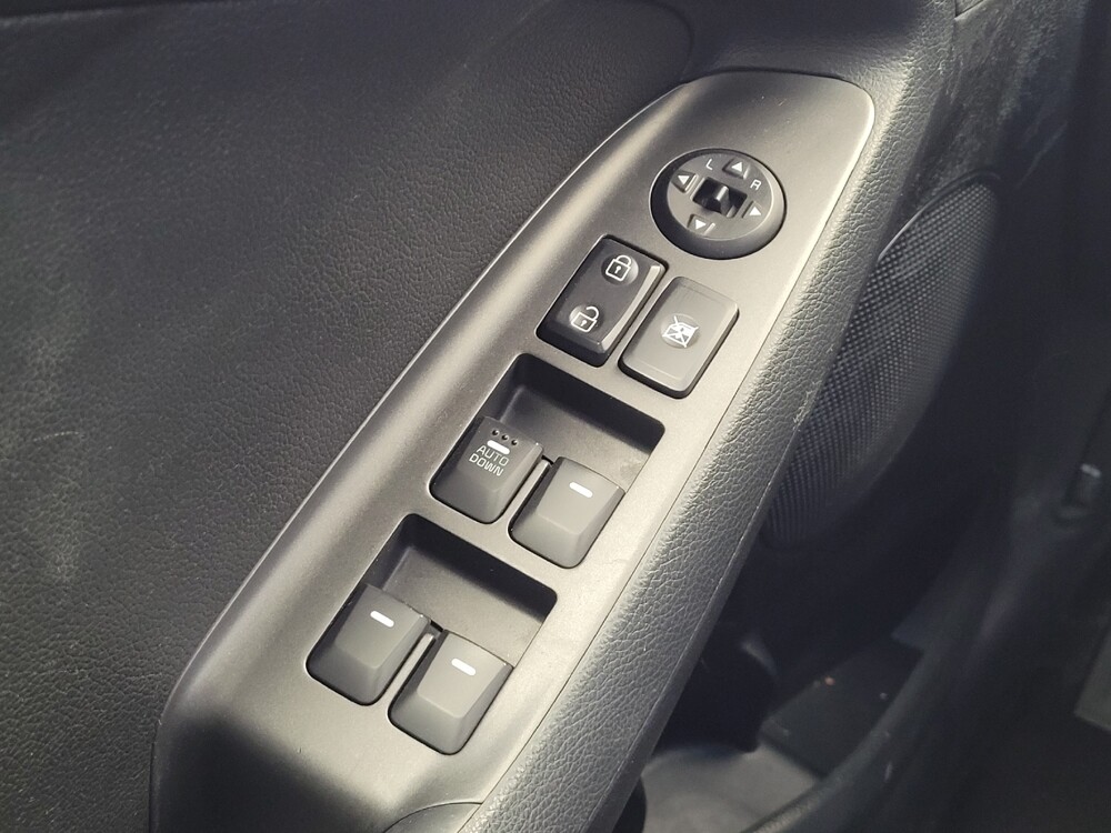 2016 Kia Forte in Lexington, KY 40509 - 18117709 27