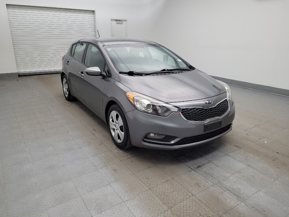2016 Kia Forte in Lexington, KY 40509 - 18117709 13