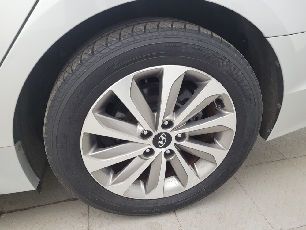 2016 Hyundai Sonata in Lexington, KY 40509 - 18117710 31