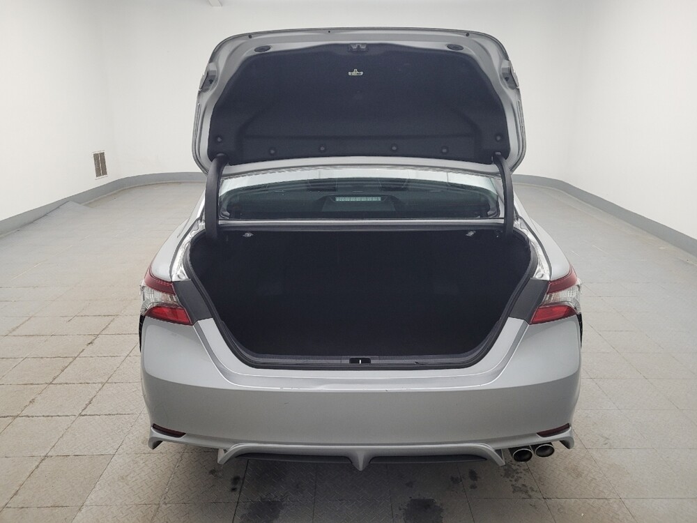 2021 Toyota Camry in Louisville, KY 40258 - 18117713 29