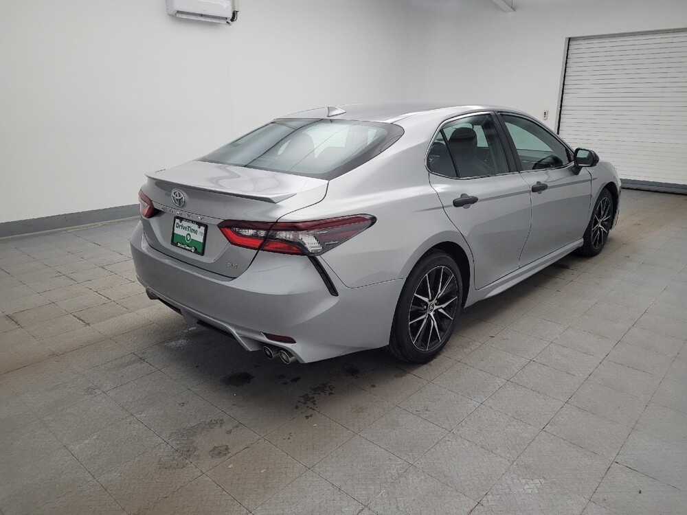 2021 Toyota Camry in Louisville, KY 40258 - 18117713 9