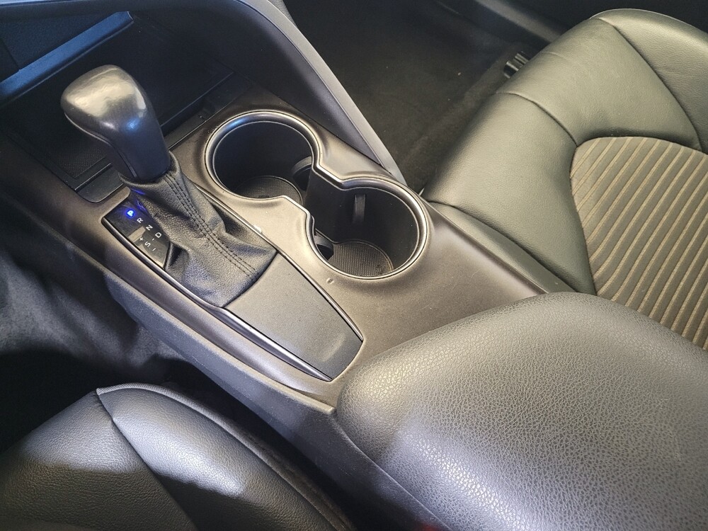 2021 Toyota Camry in Louisville, KY 40258 - 18117713 26