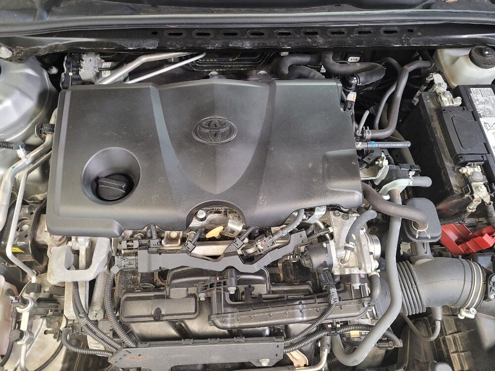 2021 Toyota Camry in Louisville, KY 40258 - 18117713 30