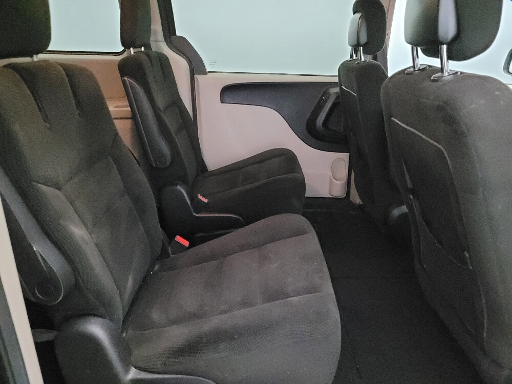 2016 Dodge Grand Caravan in Williamstown, NJ 8094 - 18117720 19