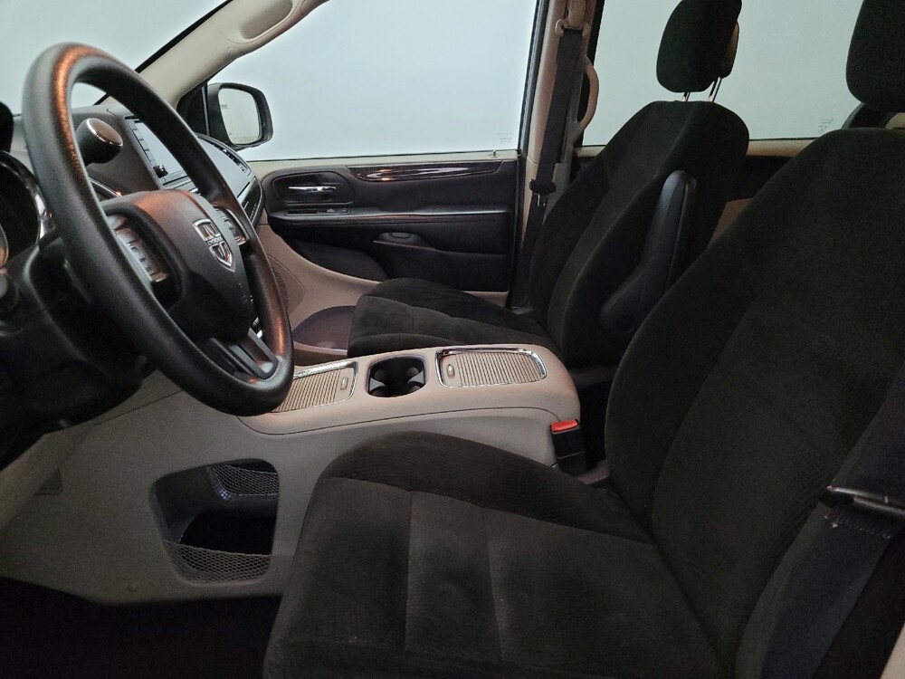 2016 Dodge Grand Caravan in Williamstown, NJ 8094 - 18117720 17