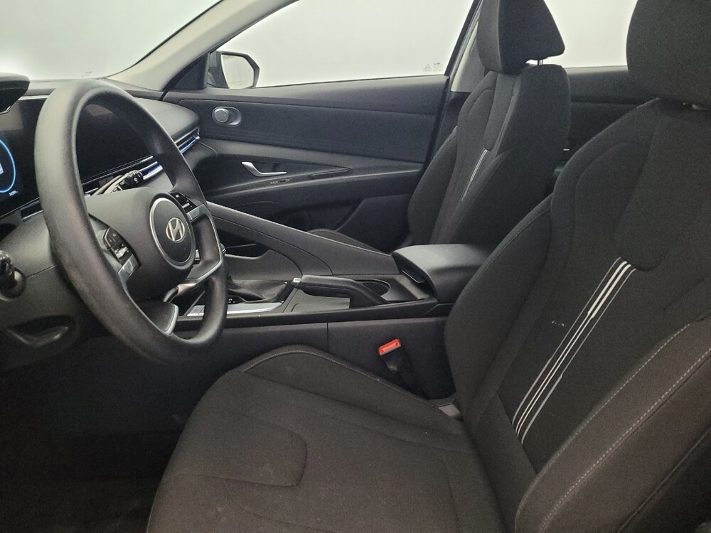 2024 Hyundai Elantra in Pittsburgh, PA 15236 - 18117726 17