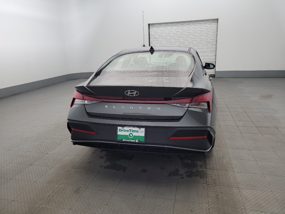 2024 Hyundai Elantra in Pittsburgh, PA 15236 - 18117726 7