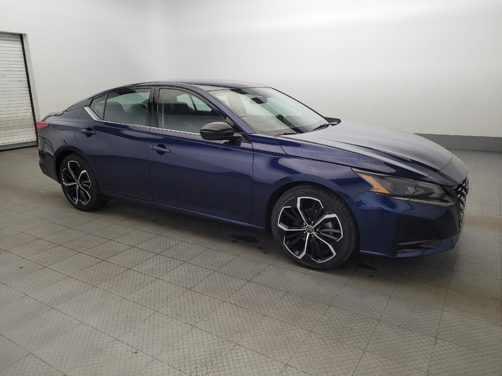2024 Nissan Altima in Langhorne, PA 19047 - 18117727 11
