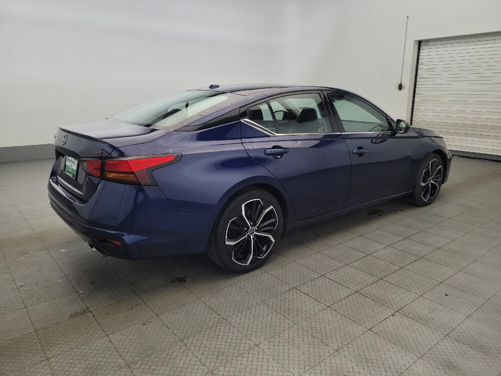 2024 Nissan Altima in Langhorne, PA 19047 - 18117727 10