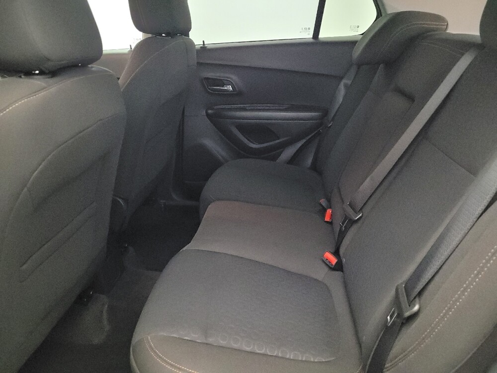 2022 Chevrolet Trax in Temple Hills, MD 20746 - 18117737 18