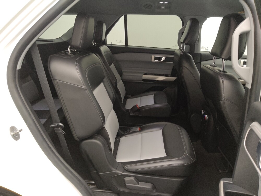 2022 Ford Explorer in Independence, MO 64055 - 18117745 19