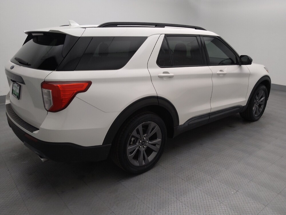 2022 Ford Explorer in Independence, MO 64055 - 18117745 10