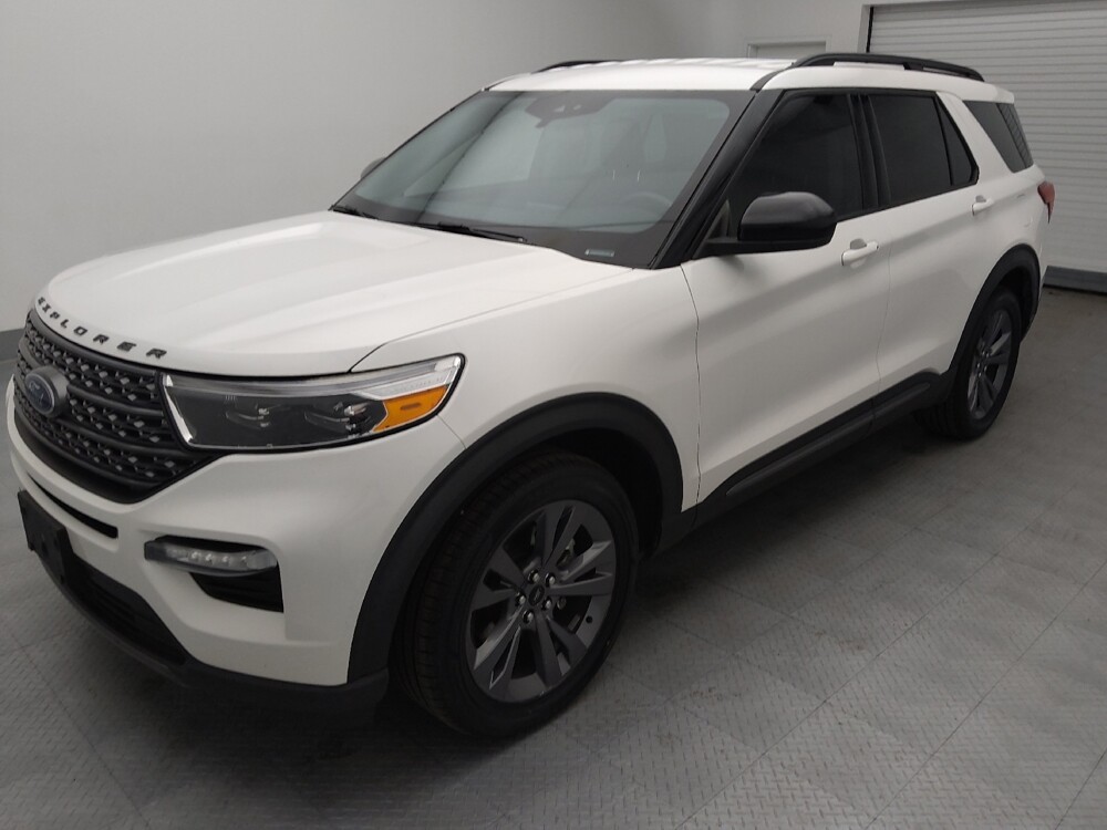 2022 Ford Explorer in Independence, MO 64055 - 18117745 2