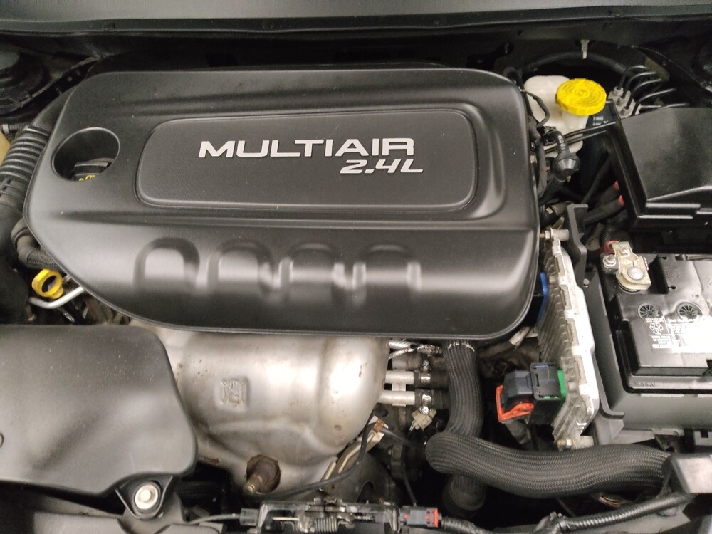 2018 Jeep Cherokee in Des Moines, IA 50310 - 18117748 30