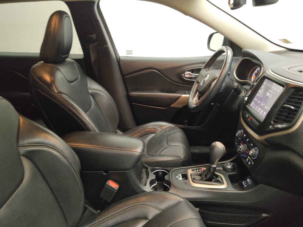 2018 Jeep Cherokee in Des Moines, IA 50310 - 18117748 21