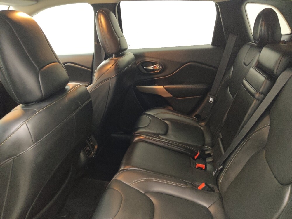 2018 Jeep Cherokee in Des Moines, IA 50310 - 18117748 18