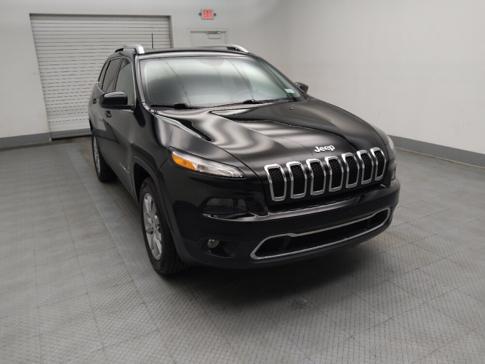 2018 Jeep Cherokee in Des Moines, IA 50310 - 18117748 13