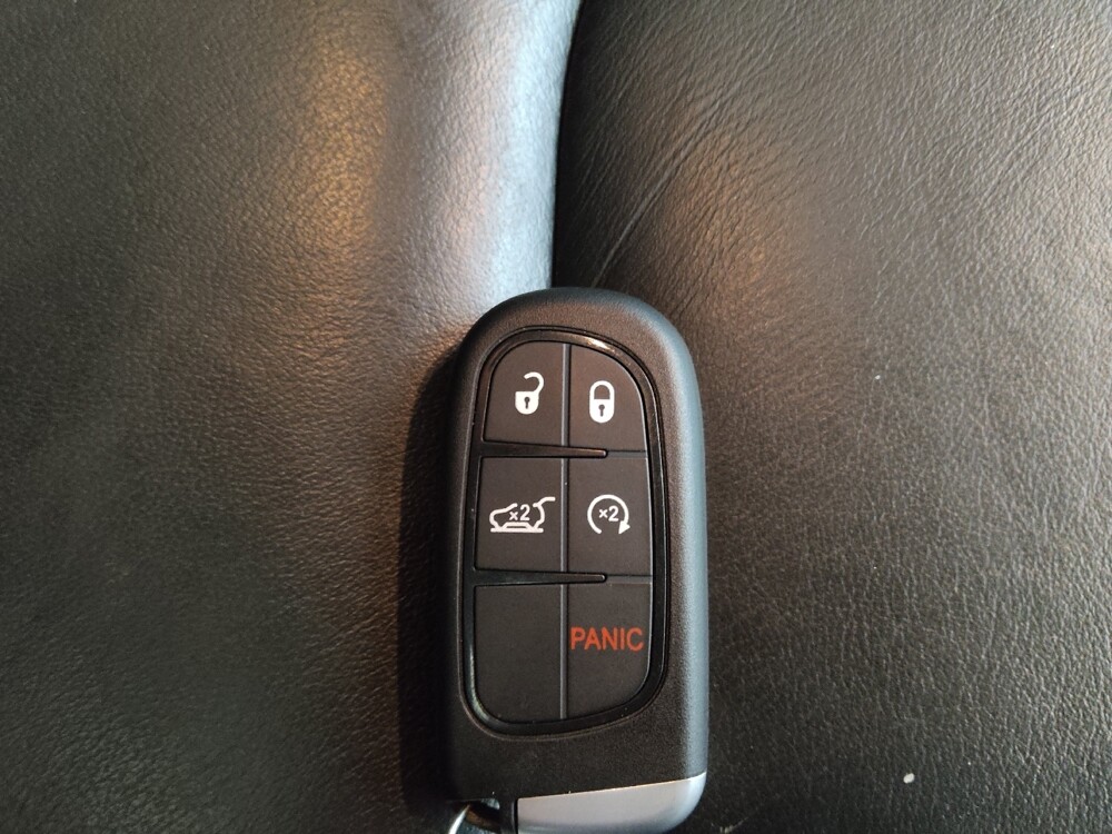 2018 Jeep Cherokee in Des Moines, IA 50310 - 18117748 32