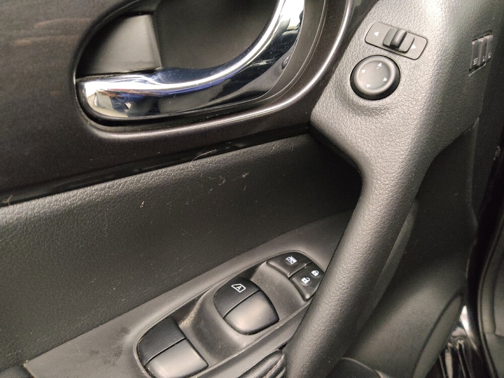 2018 Nissan Rogue in Lombard, IL 60148 - 18117750 27